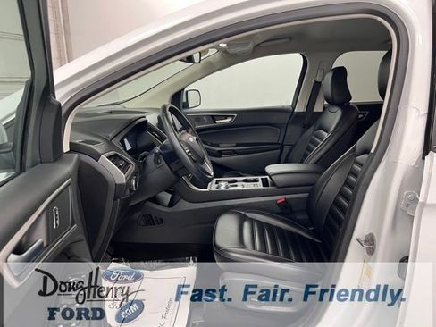 Used 2024 Ford Edge SEL image 25