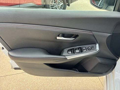 Used 2021 Nissan Sentra SR FWD image 19