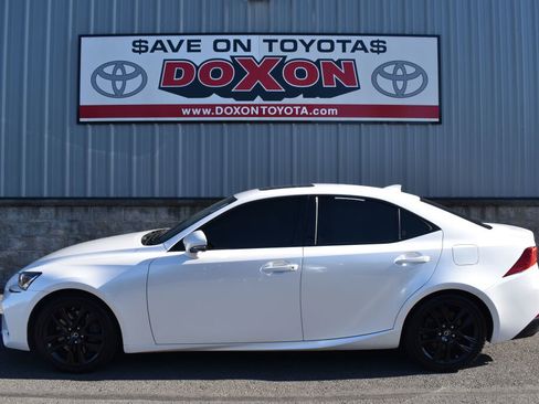 Used 2019 Lexus IS 300 AWD w/ Accessory Package 2 image 4
