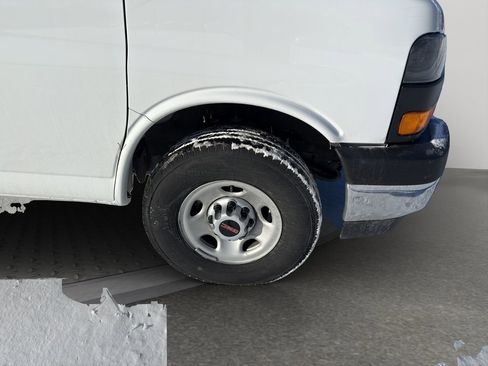New 2025 GMC Savana 3500 Work Van w/ Power Convenience Package image 20