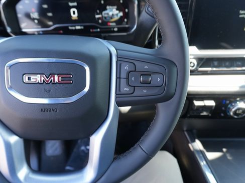 New 2025 GMC Sierra 2500 SLT w/ SLT Premium Package image 27