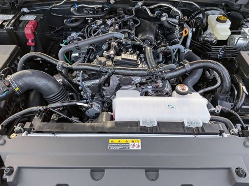 New 2026 Toyota Tacoma SR5 AWD/4WD image 32