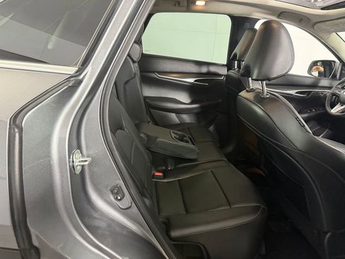 Used 2025 INFINITI QX50 Luxe AWD/4WD image 25