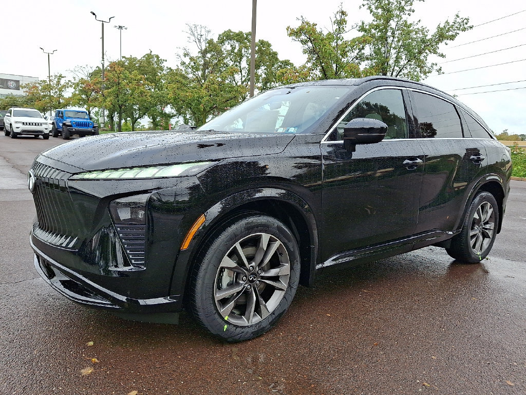 New 2027 INFINITI QX65 Luxe AWD/4WD image 2