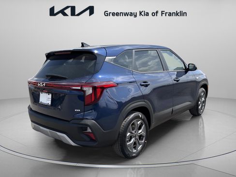 New 2026 Kia Seltos LX image 7