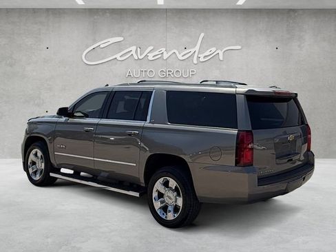 Used 2017 Chevrolet Suburban LT w/ LT Signature Package RWD image 14