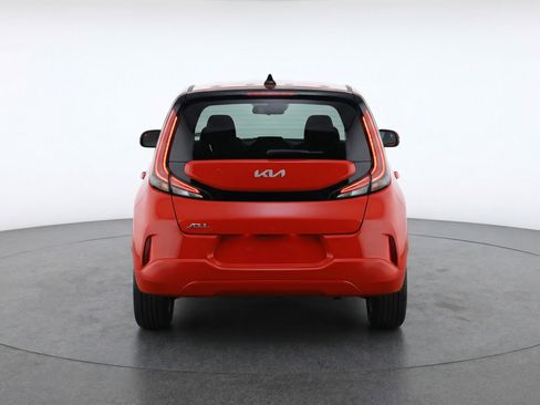 Used 2025 Kia Soul LX w/ LX Technology Package image 7