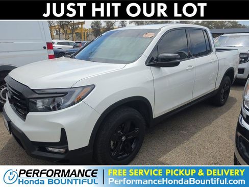 Used 2023 Honda Ridgeline Black Edition image 1