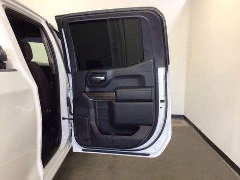 Used 2020 Chevrolet Silverado 1500 RST w/ Texas Edition image 7