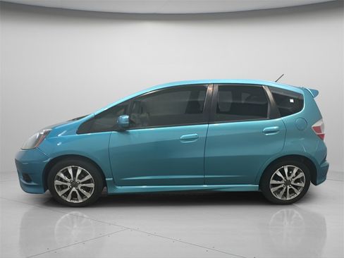 Used 2013 Honda Fit Sport image 2