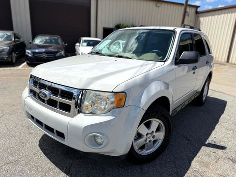 Used 2012 Ford Escape XLT image 4