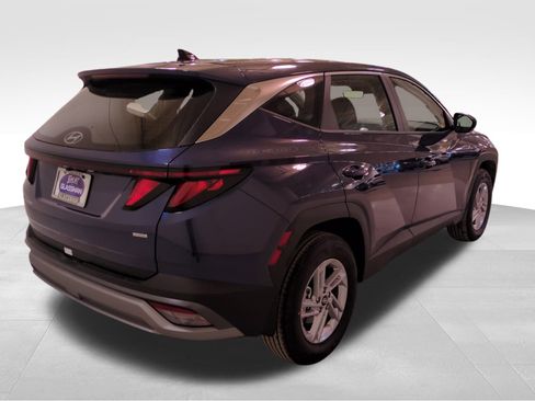 Certified 2026 Hyundai Tucson SE image 5