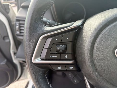 Used 2022 Subaru Outback Premium image 31