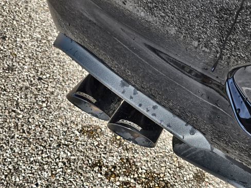 Used 2022 Ford Mustang GT Premium image 22