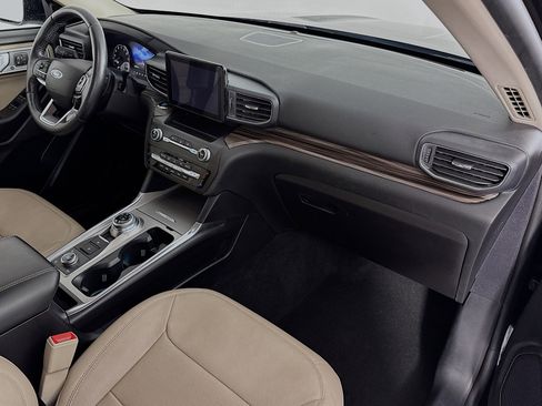 Used 2020 Ford Explorer Limited AWD/4WD image 31
