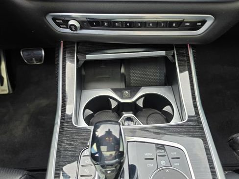 Used 2021 BMW X7 M50i AWD/4WD image 44