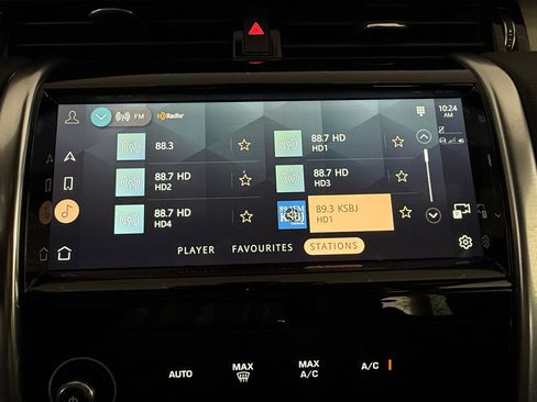 Used 2023 Land Rover Discovery Sport S R-Dynamic image 26