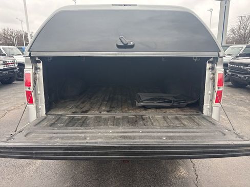 Used 2010 Ford F150 XLT image 11