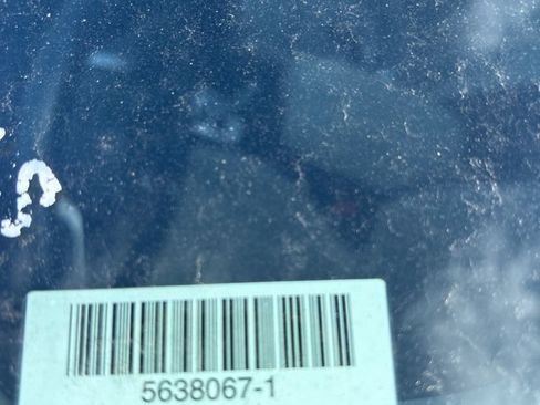 Used 2025 Subaru Ascent Premium AWD/4WD image 2