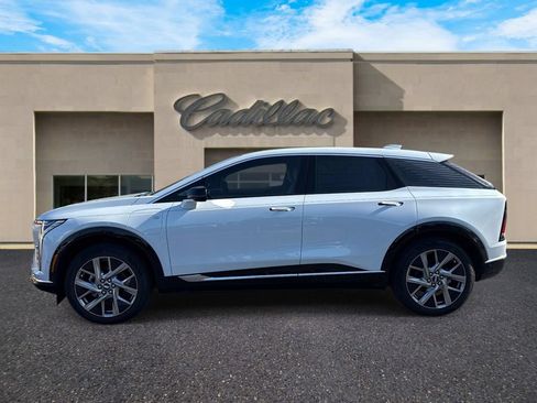 New 2026 Cadillac Optiq Luxury 1 RWD image 6
