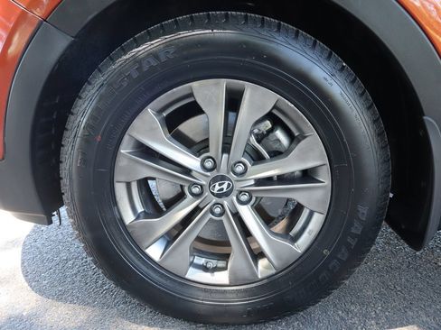 Used 2013 Hyundai Santa Fe Sport FWD image 40