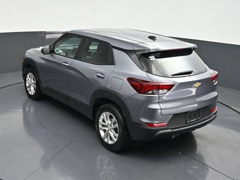 Used 2022 Chevrolet TrailBlazer LS FWD image 18