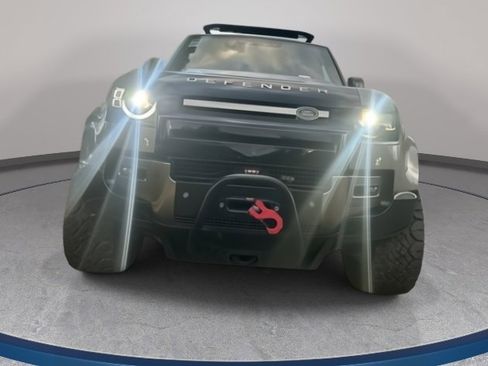 Used 2023 Land Rover Defender 110 X image 9