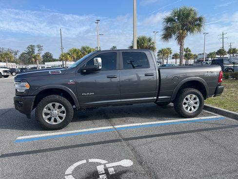 Used 2022 RAM 2500 Laramie image 3