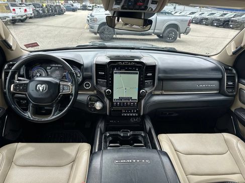 Used 2019 RAM 1500 Limited AWD/4WD image 16
