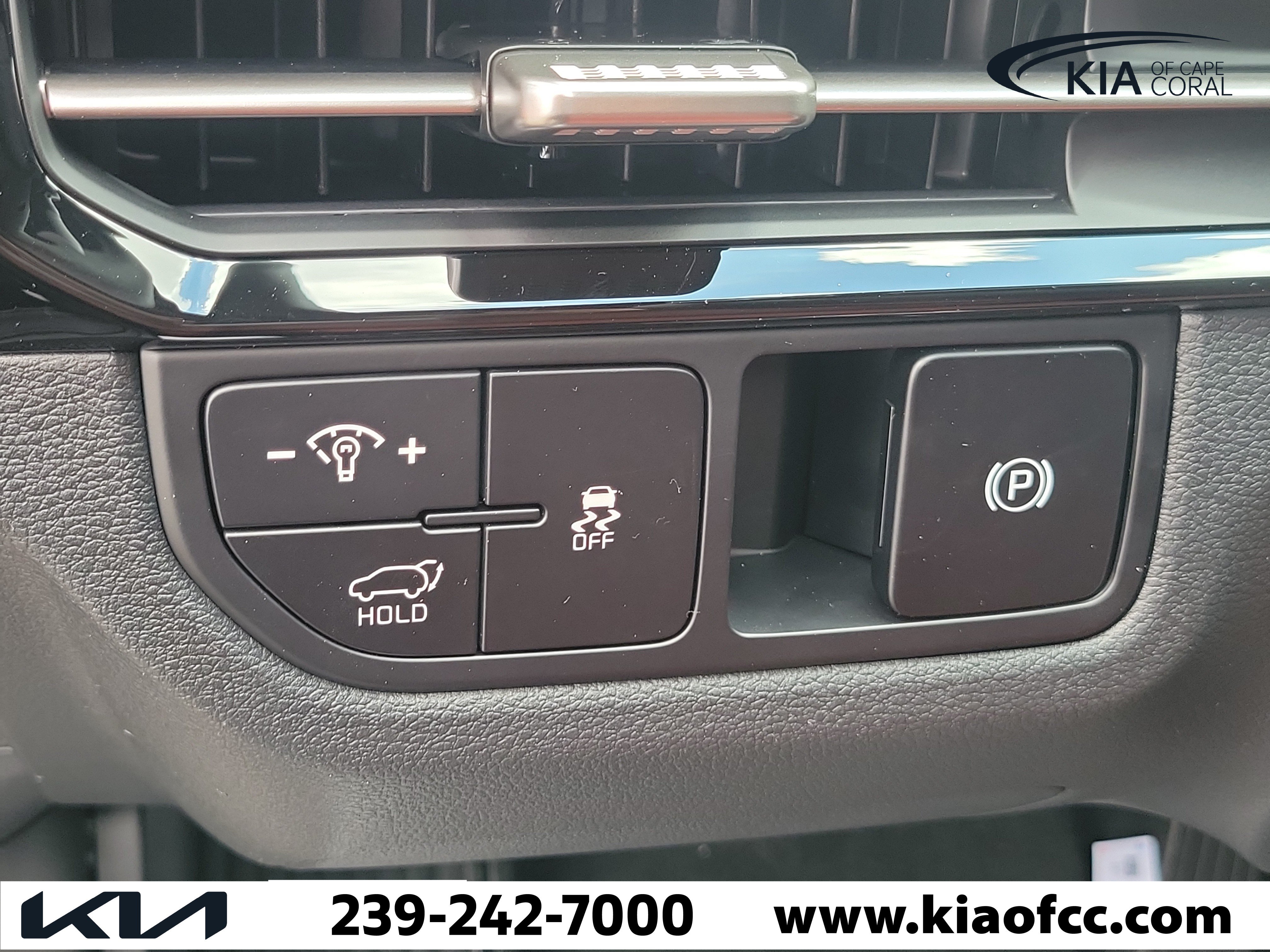 New 2027 Kia Sportage SX FWD image 26