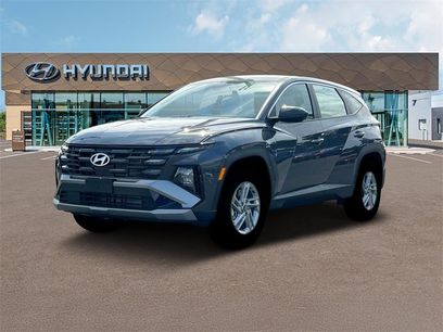 New 2025 Hyundai Tucson SE