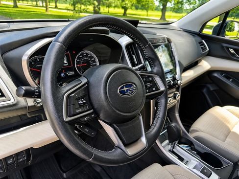 Used 2022 Subaru Ascent Premium w/ Convenience Package AWD/4WD image 25