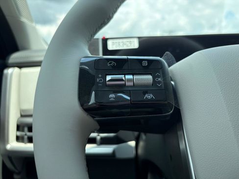 New 2026 Hyundai Santa Fe SEL FWD image 28