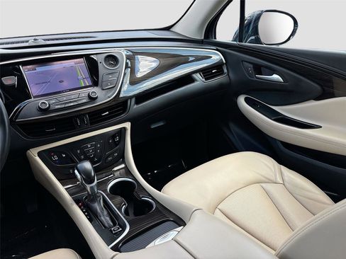 Used 2020 Buick Envision Essence FWD image 22