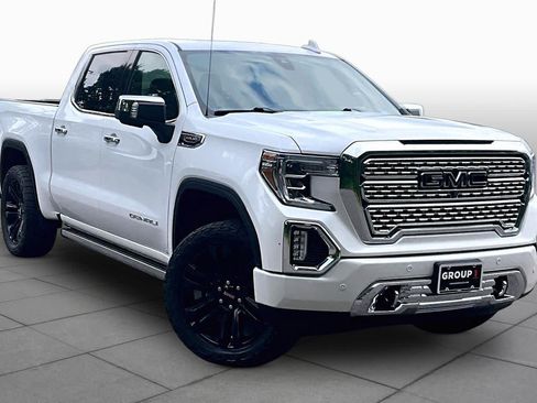 Used 2019 GMC Sierra 1500 Denali w/ Denali Ultimate Package AWD/4WD image 3