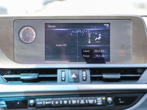 Used 2020 Lexus ES 350 w/ Premium Package FWD image 4