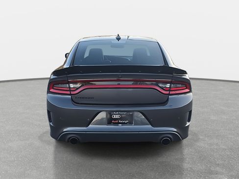 Used 2018 Dodge Charger R/T Scat Pack image 6