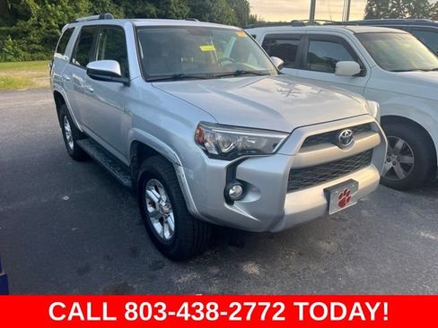 Used 2019 Toyota 4Runner SR5 AWD/4WD image 1