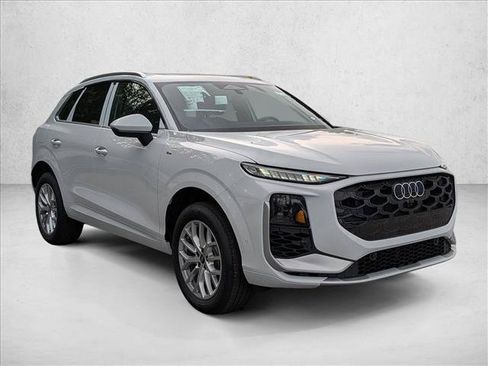 New 2026 Audi Q3 quattro 2.0T AWD/4WD image 7