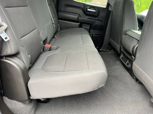 Used 2021 Chevrolet Silverado 1500 Custom Trail Boss w/ LPO, Dark Essentials Package AWD/4WD image 21