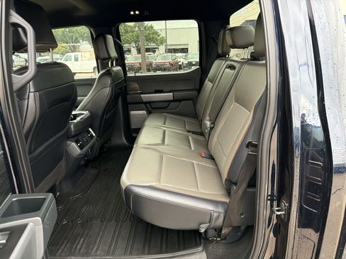 Used 2025 Ford F150 Lariat w/ FX4 Off-Road Package AWD/4WD image 13