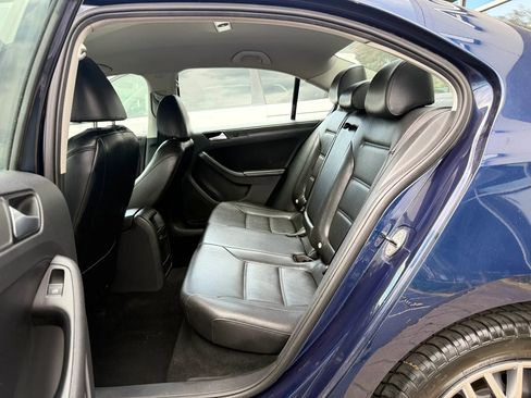 Used 2014 Volkswagen Jetta SE FWD image 25