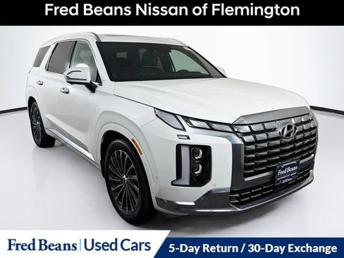 Used 2023 Hyundai Palisade Calligraphy AWD/4WD image 1