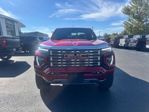Used 2026 GMC Canyon Denali AWD/4WD image 2