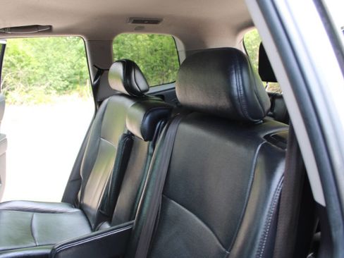 Used 2011 Toyota Highlander Limited image 28