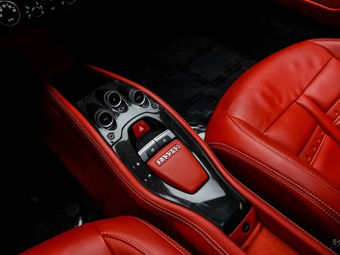 Used 2015 Ferrari 458 Italia Coupe image 62