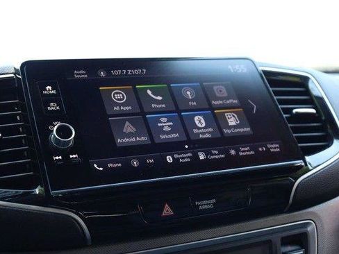 Used 2025 Honda Ridgeline RTL image 11