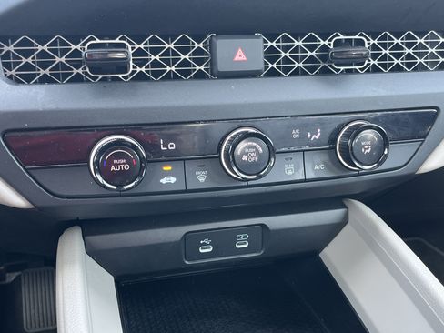 Used 2025 Honda Accord LX image 6