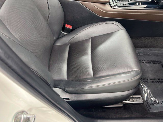 Certified 2024 MAZDA CX-30 AWD 2.5 S w/ Premium Package image 23