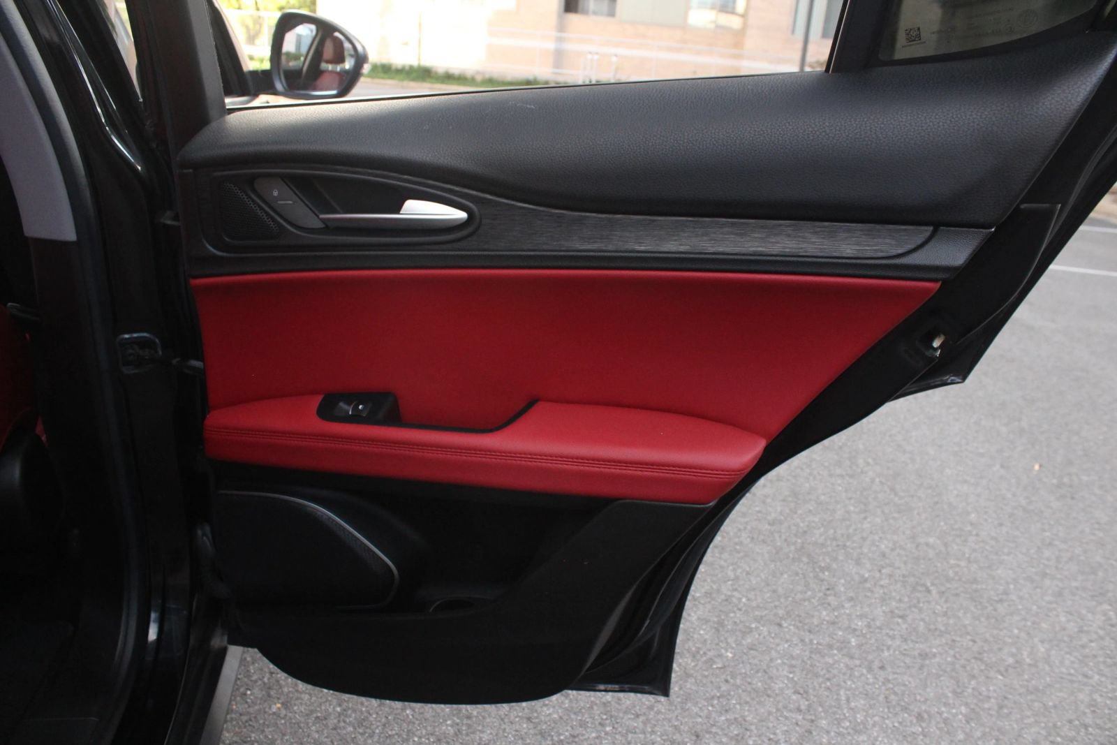 Used 2020 Alfa Romeo Stelvio AWD w/ Cold Weather Package image 23